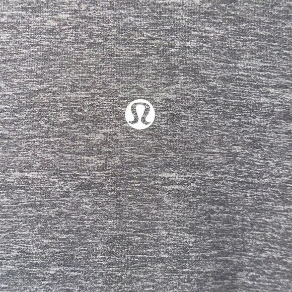 Lululemon Men's Gray Full Zip Long sleeve Size M Lightweight Reflective - Picture 4 of 7